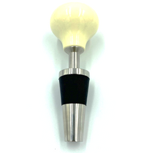 Load image into Gallery viewer, Wine Bottle Stopper | Red - White
